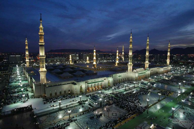 Saudi Arabia Taxi, Airport transfers, City to City transfers, Tour packages and activities