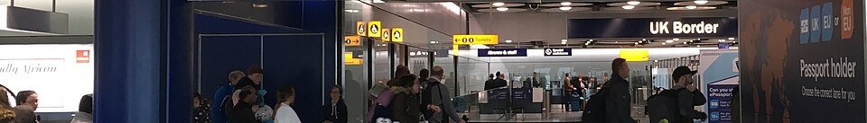 Passport control at a UK border
