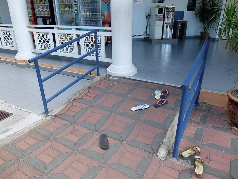 A wheelchair accessibility ramp at a mosque entrance