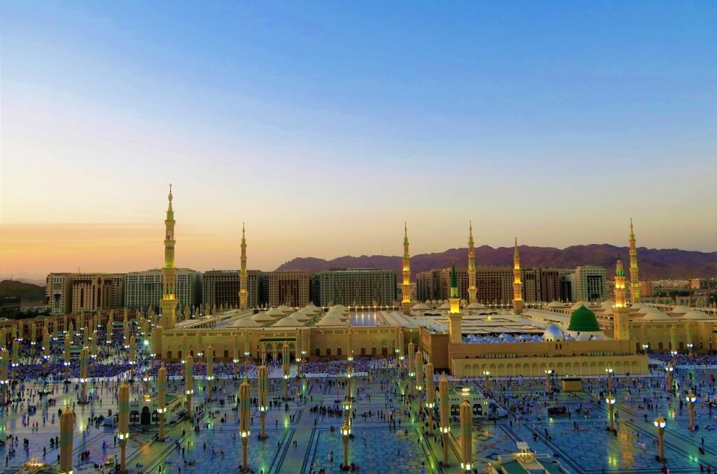 Masjid an-Nabawi in Madinah, calmer outside the peak Ramadan and Hajj travel months