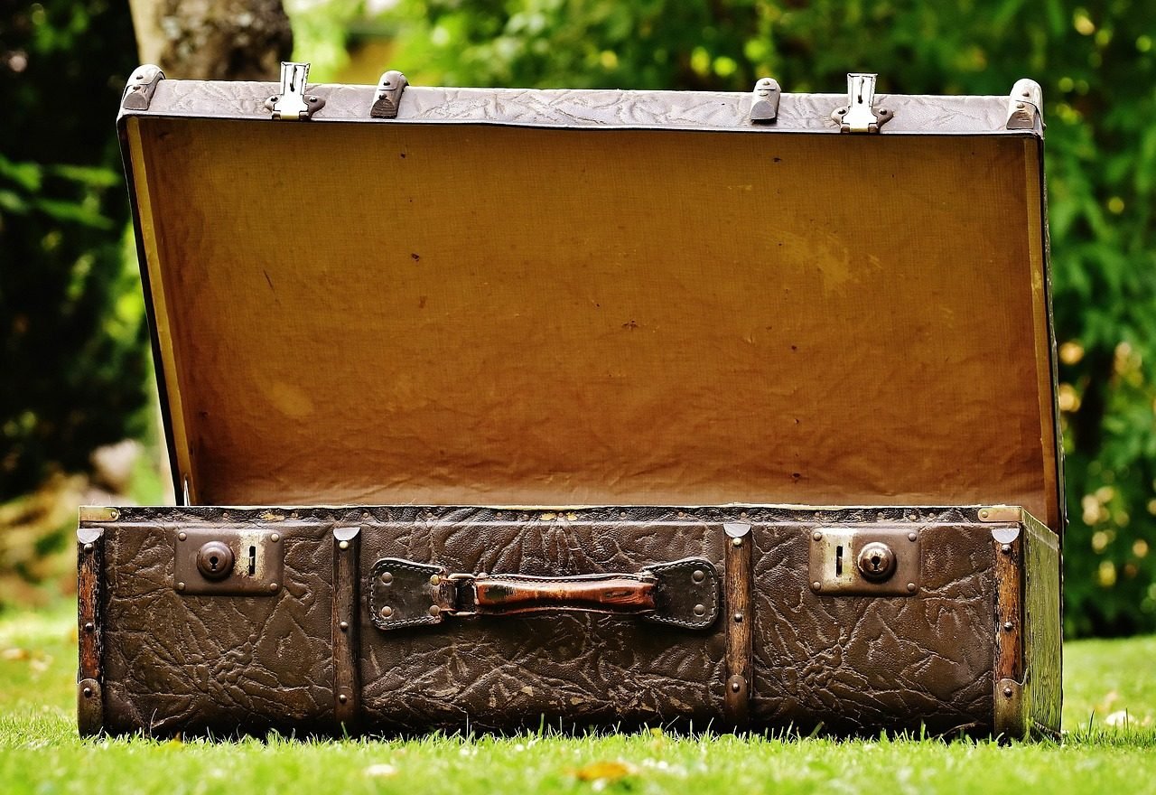 Traveller planning a short trip around limited annual leave